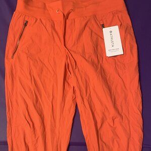 Women's Athleta Trekkie North Jogger in Red Size 10